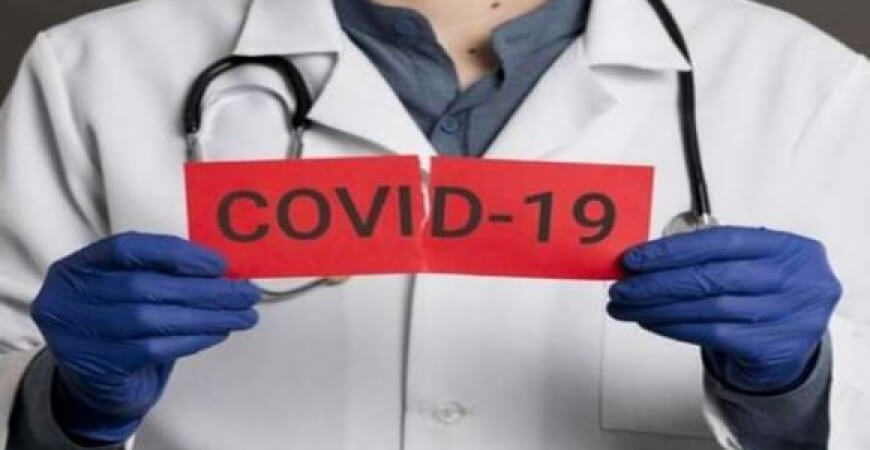 Covid-19: Brasil completa 1 ano de pandemia com empresas fechadas e desemprego em alta