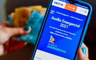 Auxílio emergencial: governo avalia prorrogar benefício como transição para novo Bolsa Família