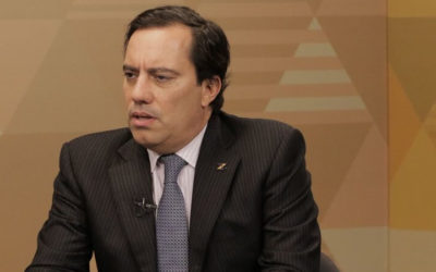 Caixa vai lançar programa de microcrédito em setembro, diz Pedro Guimarães