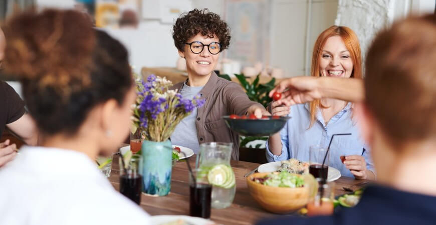 Programa Renda e Oportunidade: vale refeição e alimentação ganham novas regras