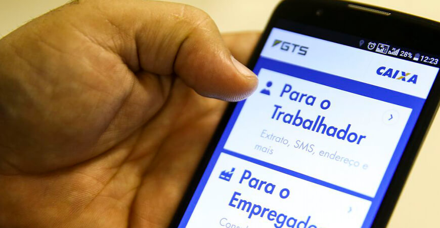 FGTS: aposentados que ainda trabalham podem realizar saques mensalmente