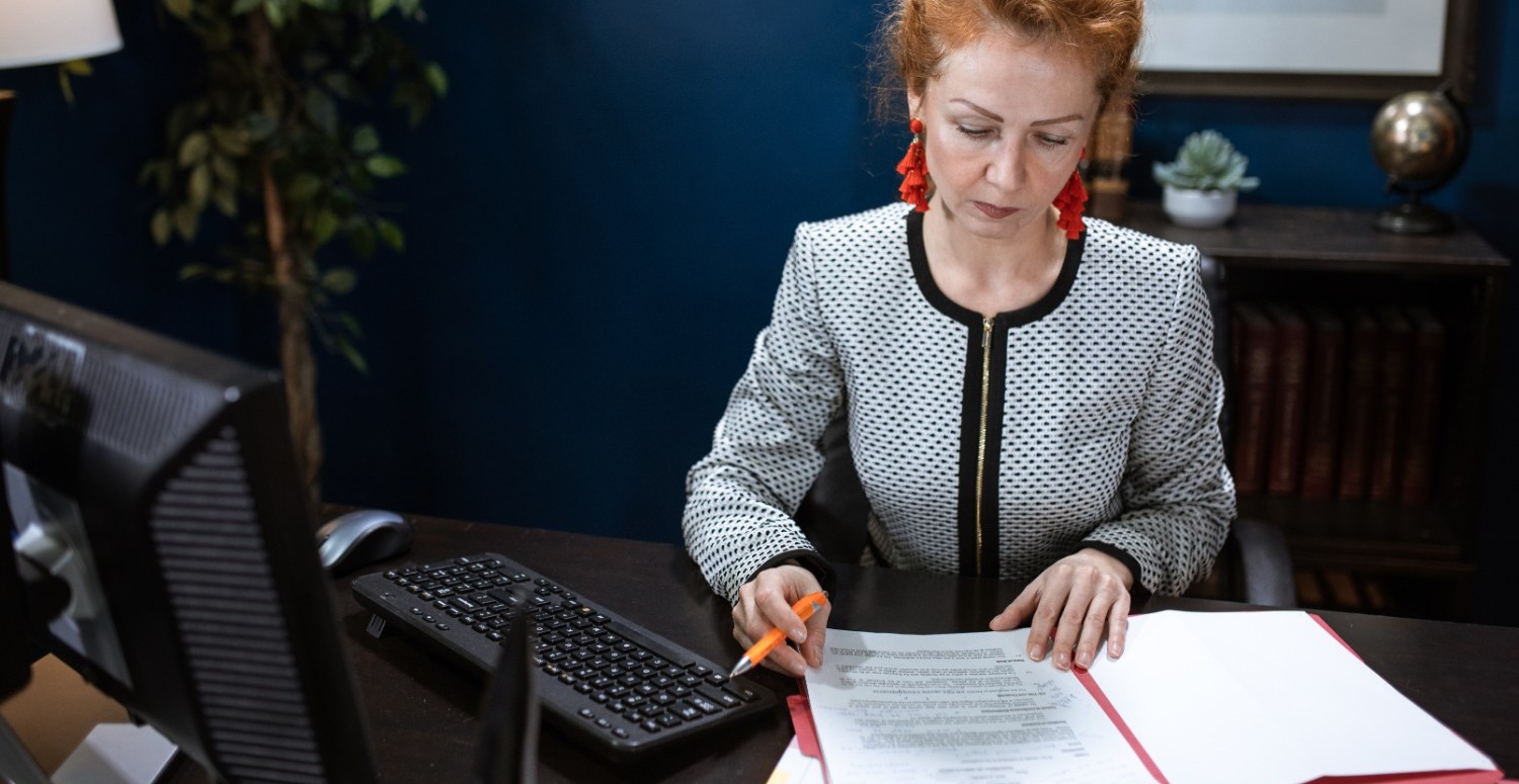 Promovendo a igualdade de gênero no ambiente de trabalho: procedimentos para empresas evitarem responsabilidades sob a Lei 1