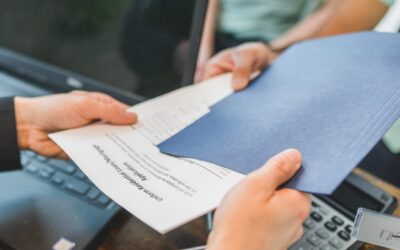 Por que acordos de sócios precisam possuir cláusulas de tag along e drag along?