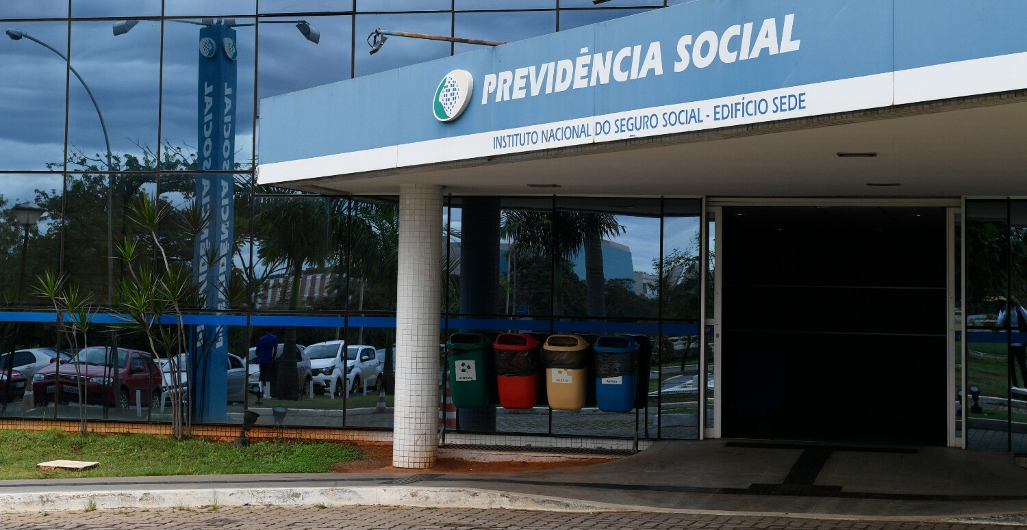 Peritos do INSS ameaçam paralisação pedindo reajuste de 23% sobre o salário