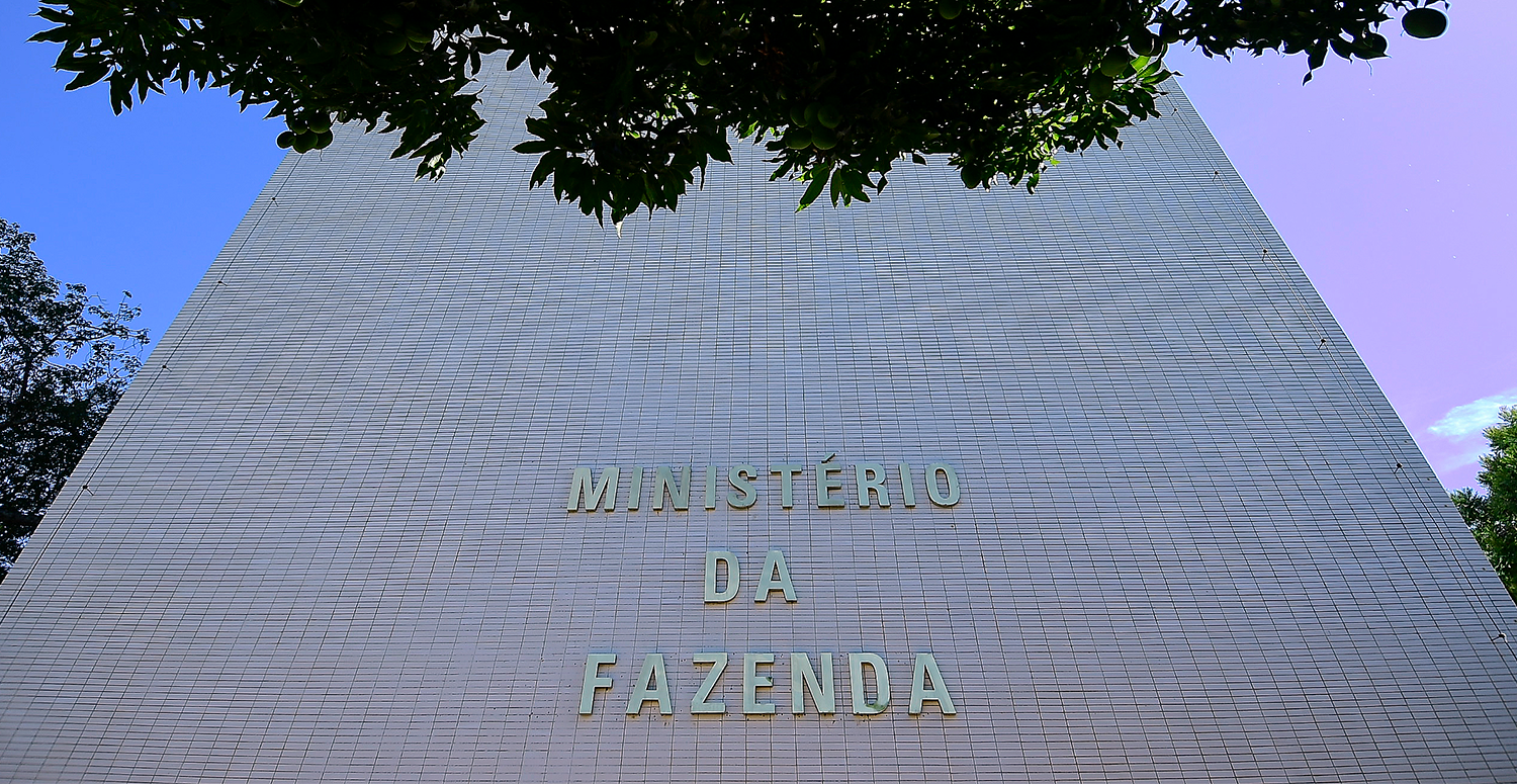 Reoneração da folha de pagamento: Fazenda defende que MP é alternativa para judicialização da desoneração