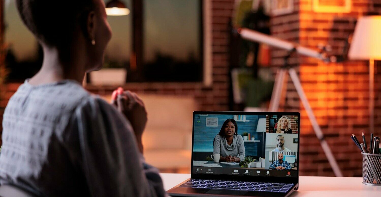 Tributação no E-commerce: Desafios e Oportunidades Tributação no E-commerce: Desafios e Oportunidades