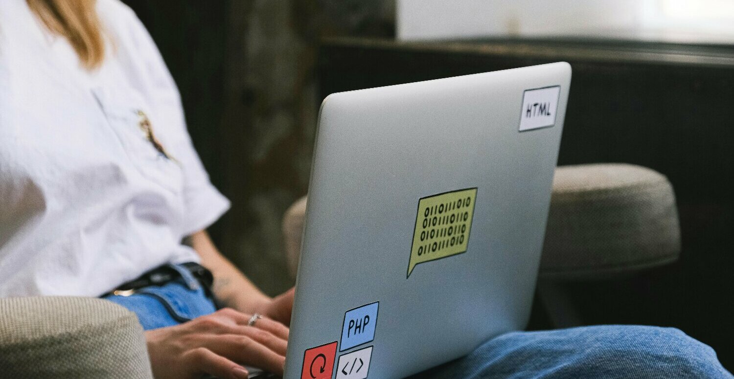 IA impacta processos de compliance fiscal e gestão de riscos trabalhistas em empresas brasileiras IA impacta processos de compliance fiscal e gestão de riscos trabalhistas em empresas brasileiras