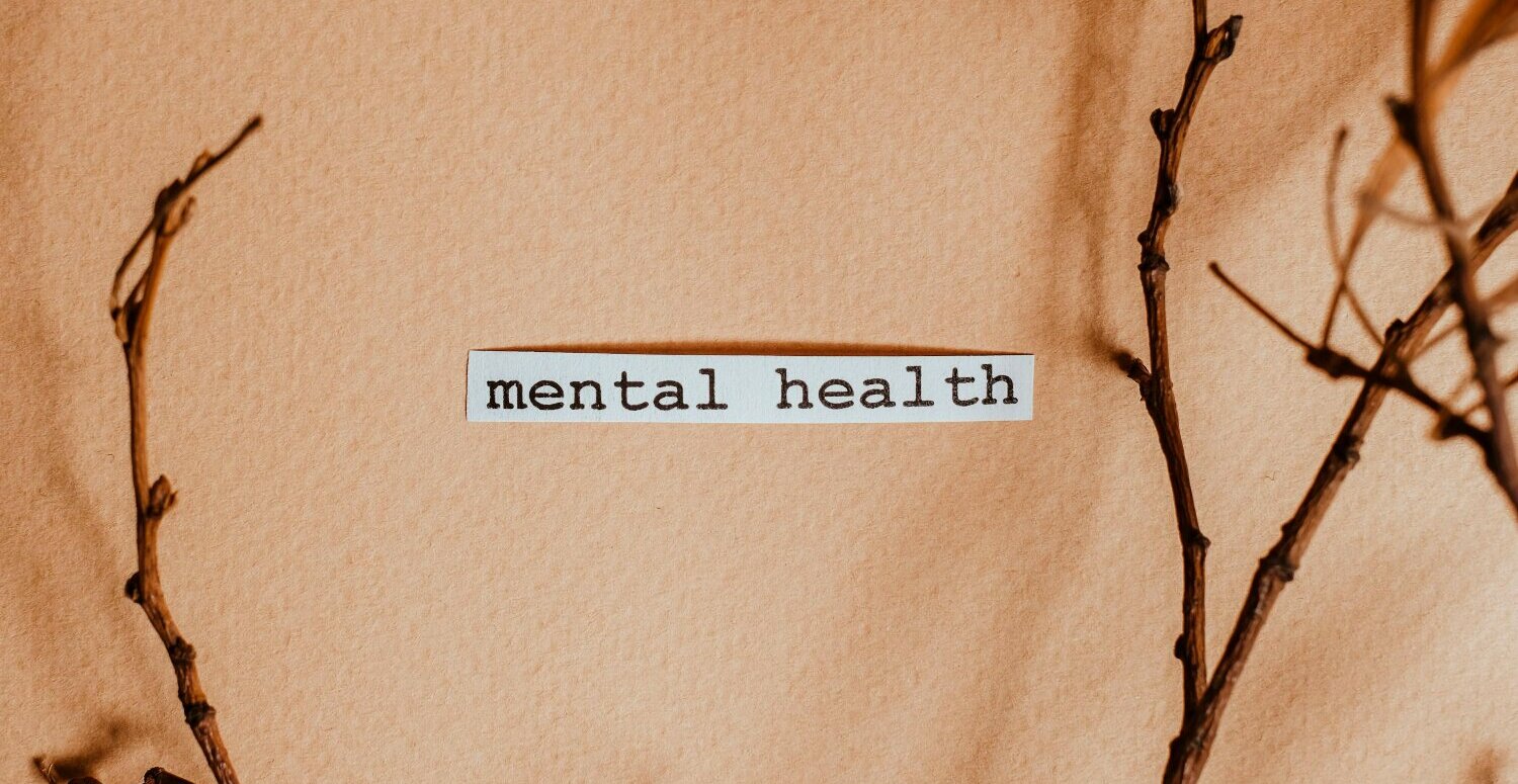 Advogados e contadores: protagonistas na prevenção dos riscos psicossociais nas empresas Advogados e contadores: protagonistas na prevenção dos riscos psicossociais nas empresas