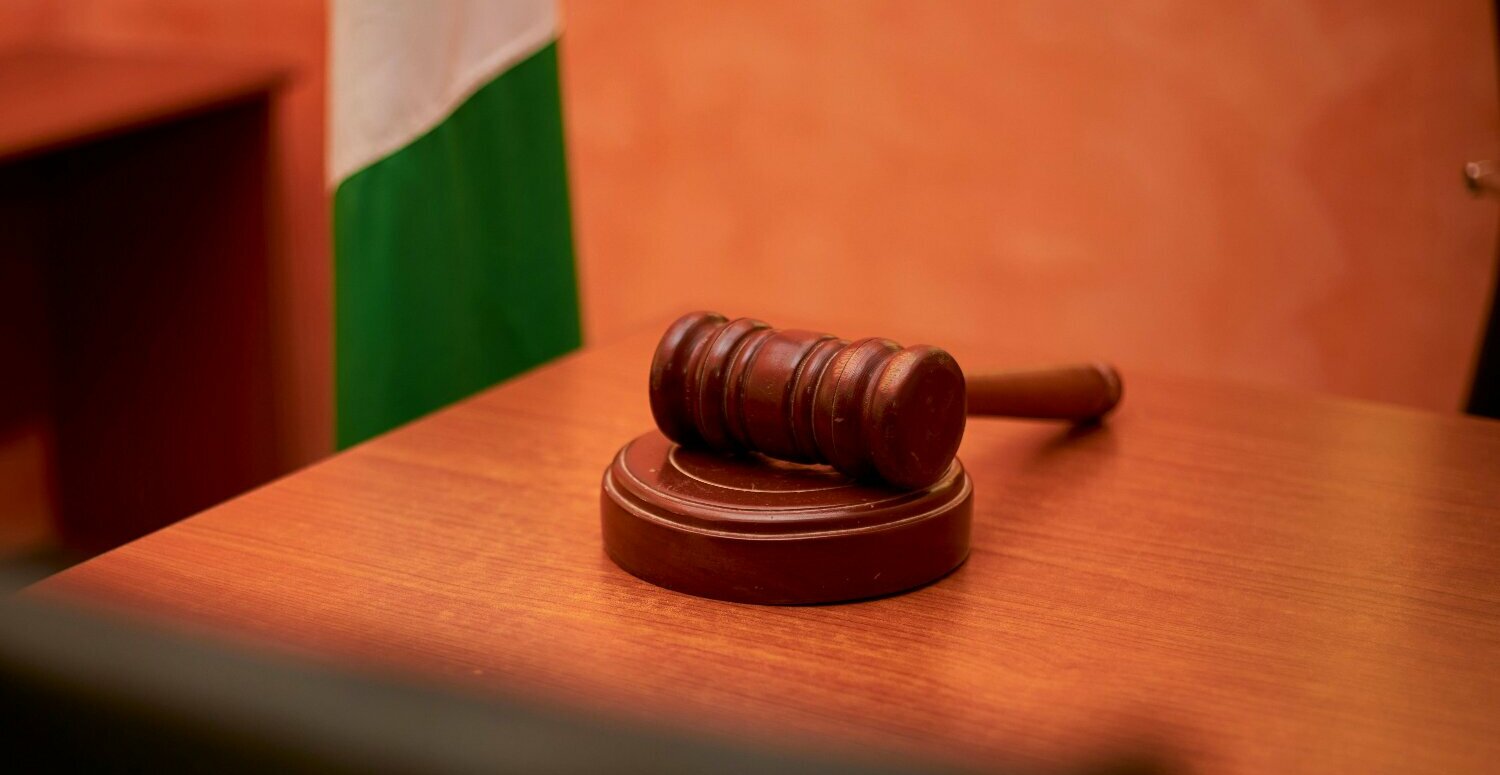 Comissão aprova projeto que eleva responsabilidades do empregador após interdição do trabalho Comissão aprova projeto que eleva responsabilidades do empregador após interdição do trabalho