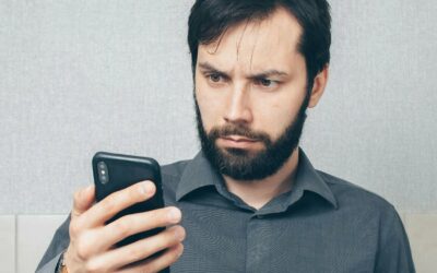 Deepfakes e dados vazados desafiam verificação digital tradicional