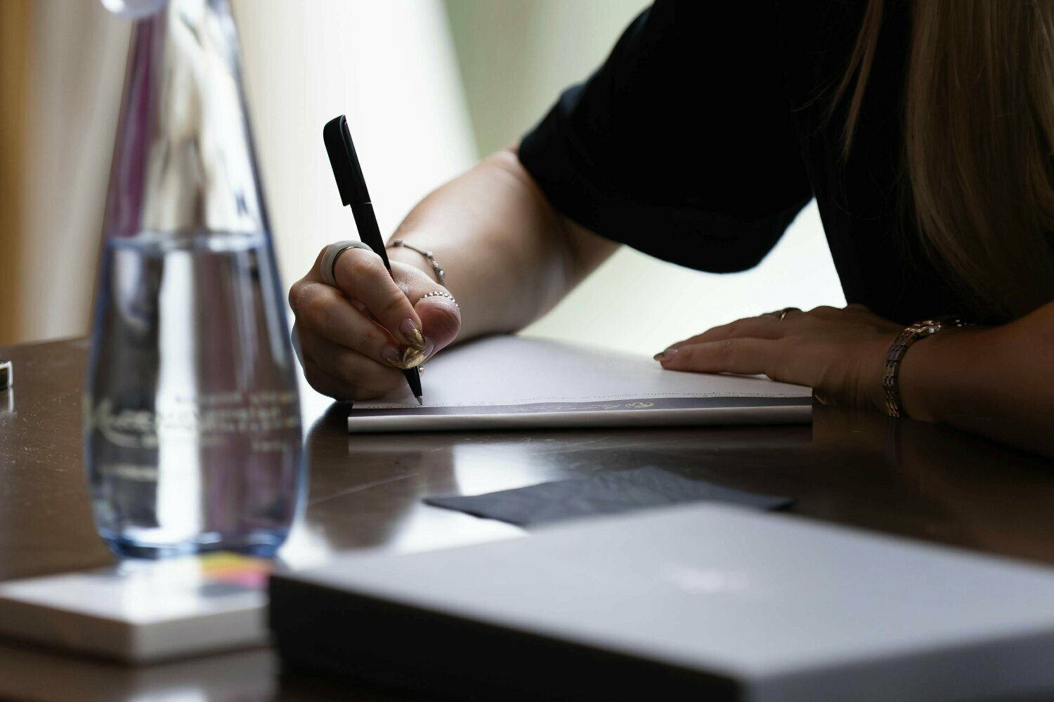 A contabilidade como pilar estratégico do negócio: da gestão à tomada de decisão A contabilidade como pilar estratégico do negócio: da gestão à tomada de decisão