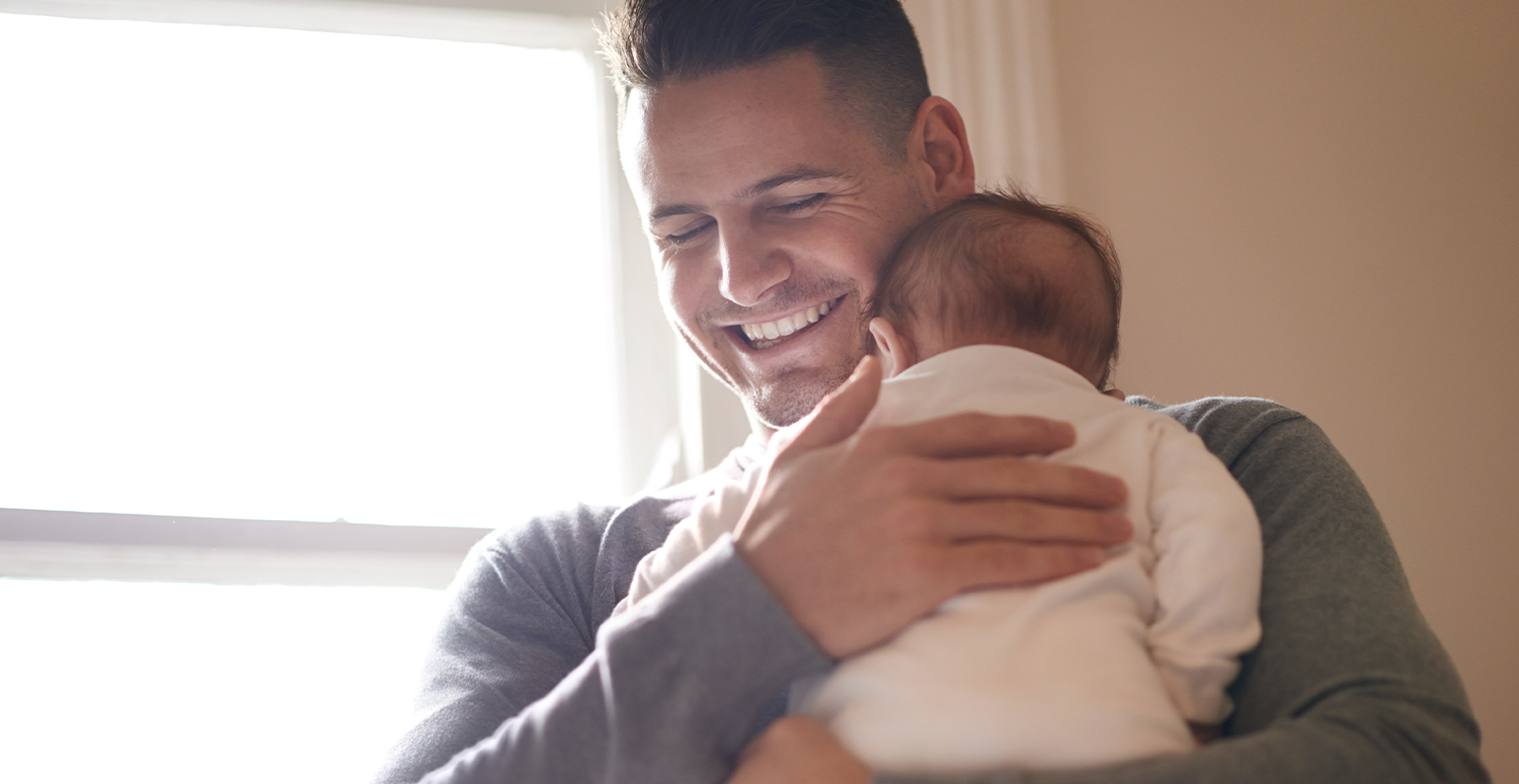 Câmara dos Deputados aprova ampliação da licença-paternidade de 5 para 20 dias e propõe mudança gradual Câmara dos Deputados aprova ampliação da licença-paternidade de 5 para 20 dias e propõe mudança gradual