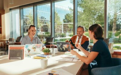 Automação e desenvolvimento contínuo: a base da competitividade empresarial em 2026