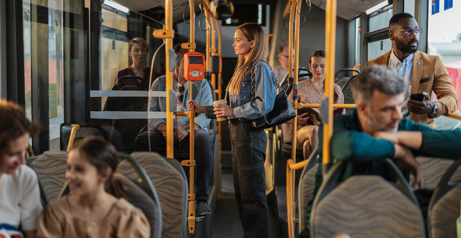 Empresa é condenada após irregularidades no vale-transporte de funcionária; entenda o caso Empresa é condenada após irregularidades no vale-transporte de funcionária; entenda o caso