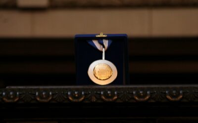 CRCRJ recebe Medalha Tiradentes e Alerj reconhece protagonismo da Contabilidade fluminense