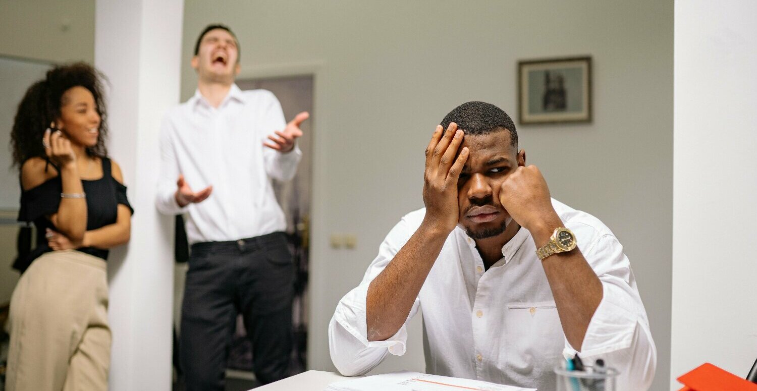 Ambiente corporativo: 5 sinais de um meio tóxico Ambiente corporativo: 5 sinais de um meio tóxico