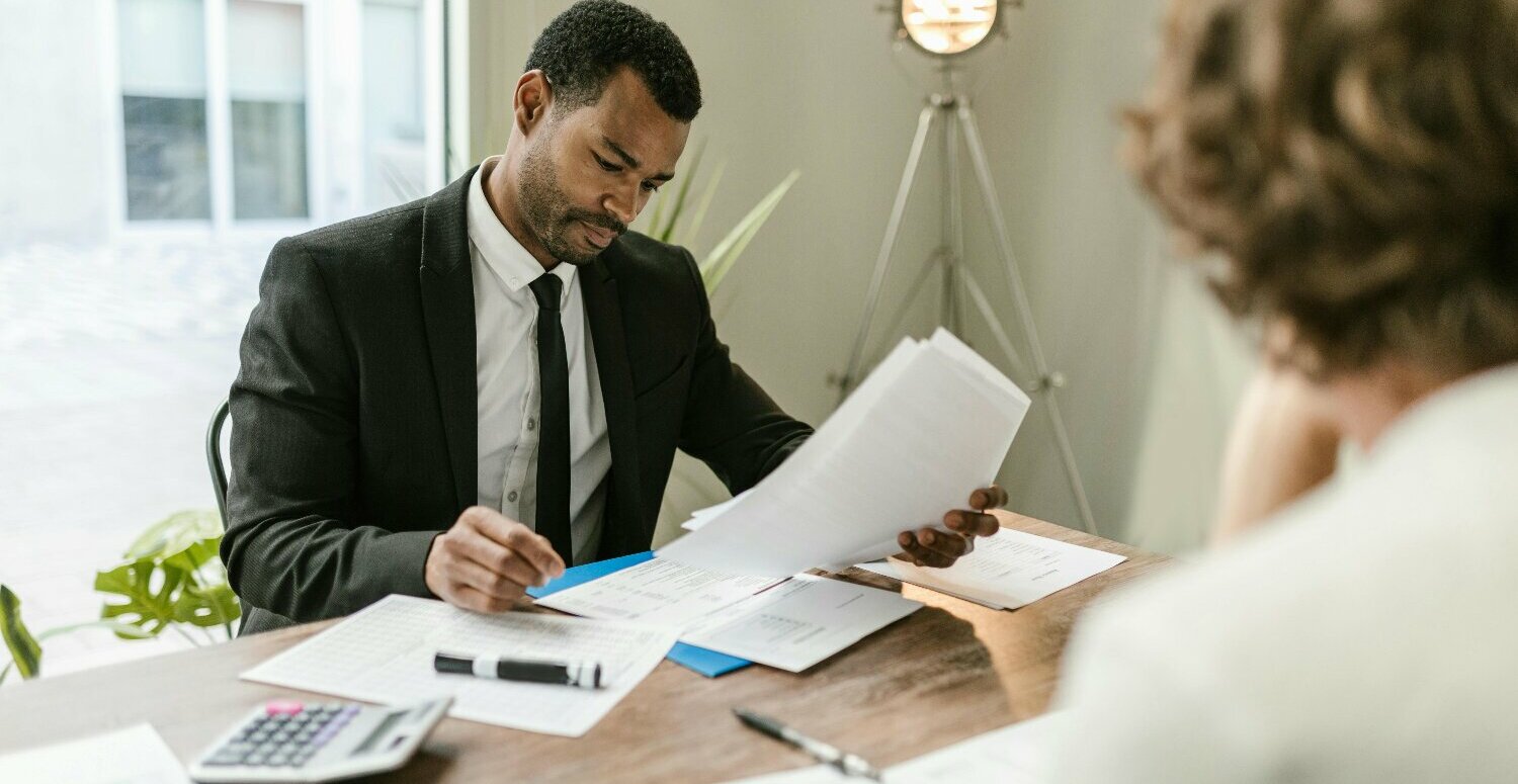 Fim da desoneração da folha: o que muda para as empresas e como contadores e advogados devem atuar juntos Fim da desoneração da folha: o que muda para as empresas e como contadores e advogados devem atuar juntos