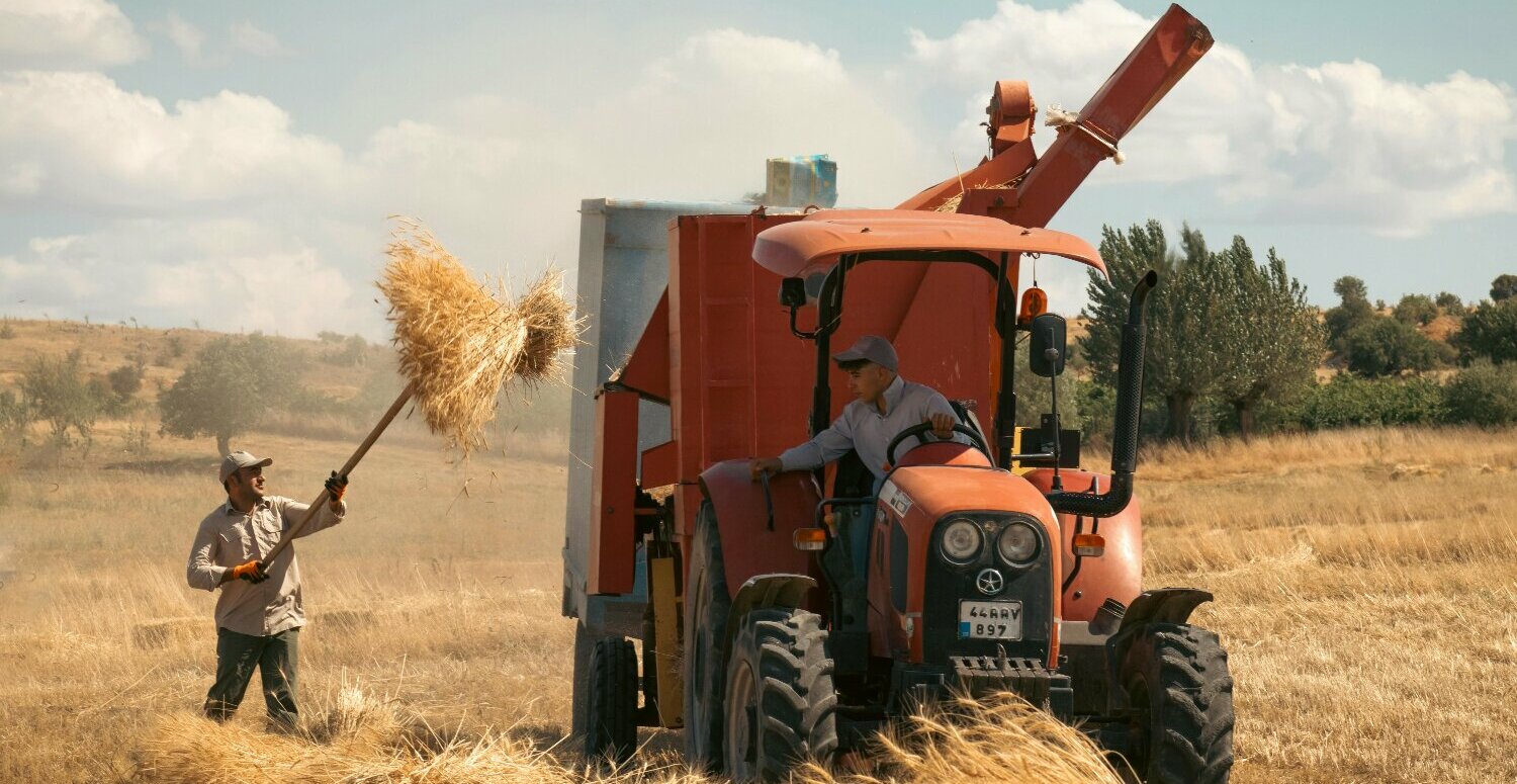 CNPJ obrigatório para produtor rural? O que a LC 214/2025 realmente diz CNPJ obrigatório para produtor rural? O que a LC 214/2025 realmente diz