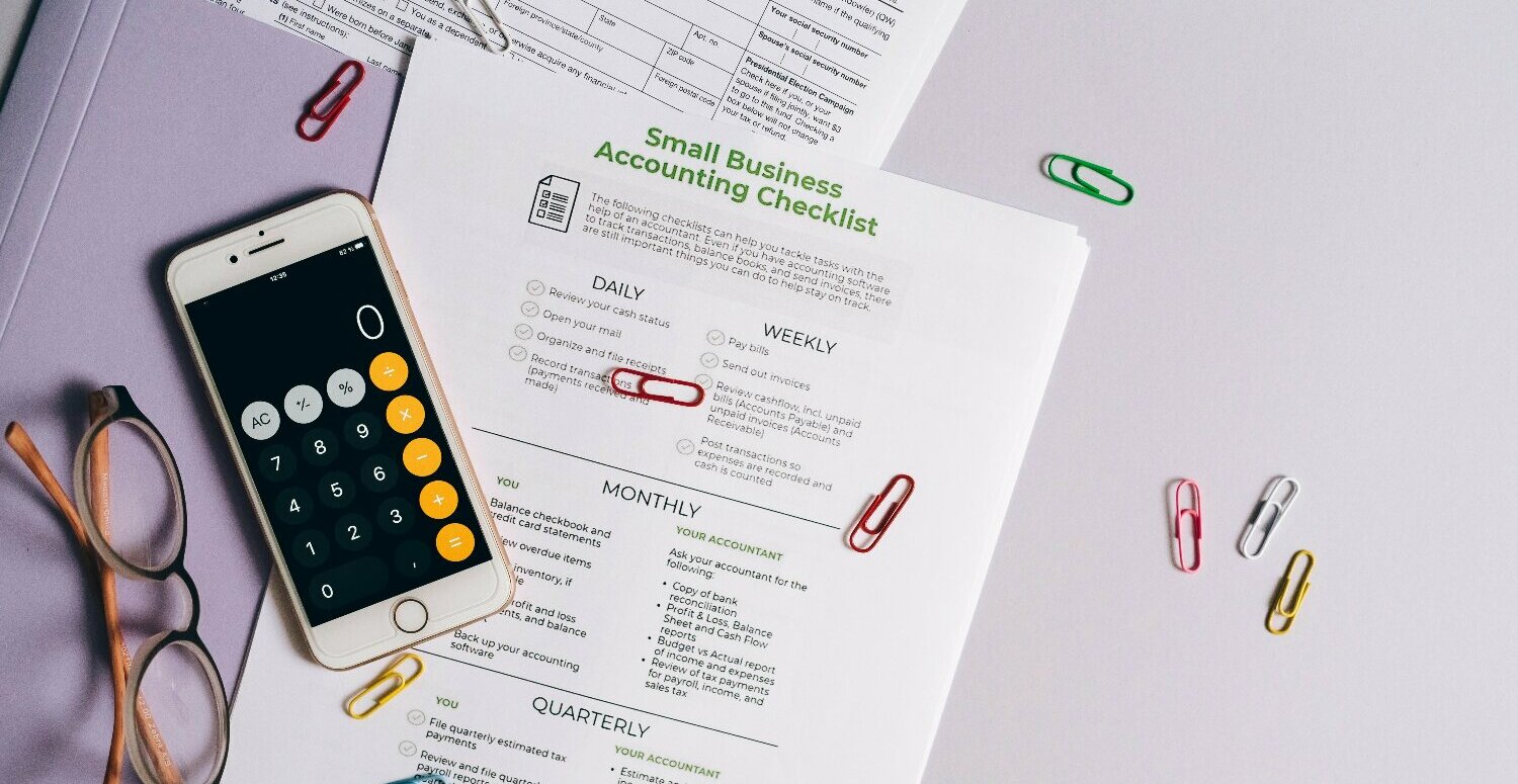 A importância da prudência na contabilidade: uma análise com abordagem heróica e vilã. A importância da prudência na contabilidade: uma análise com abordagem heróica e vilã.